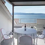 Amazing Apartment In Jesenice With Wifi *