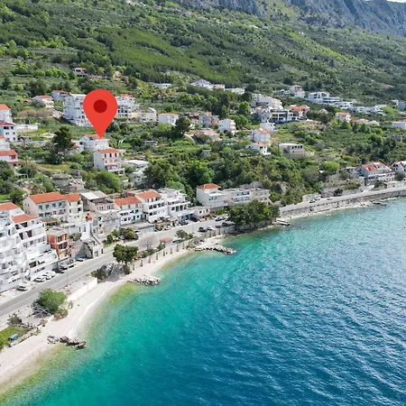 Amazing Apartment In Jesenice With Wifi *